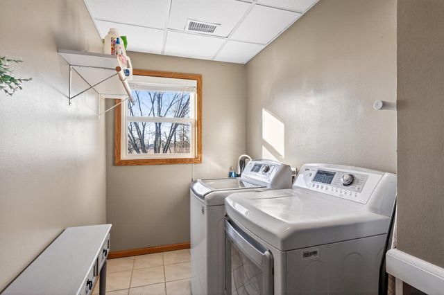 1326 Cleveland Street, Anoka, MN 55303