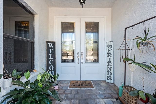 12751 Palmetto Pines DR, Cape Coral, FL 33909