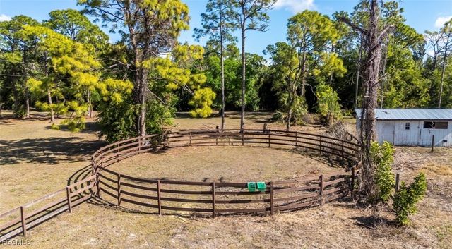 12751 Palmetto Pines DR, Cape Coral, FL 33909