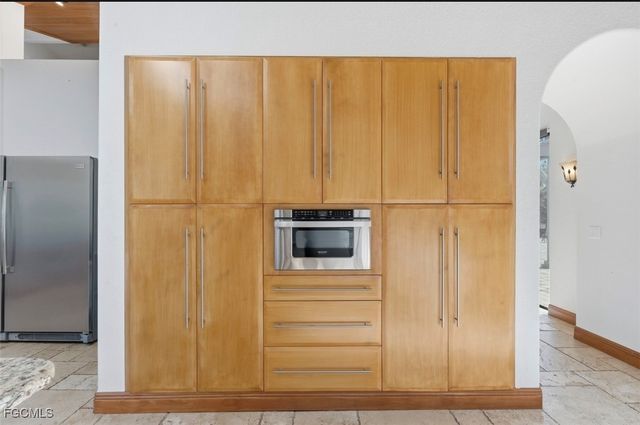 12751 Palmetto Pines DR, Cape Coral, FL 33909