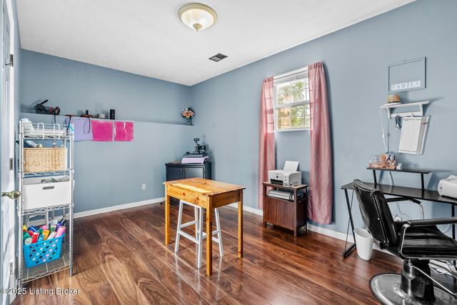 1108 Palisades Dr, Frankfort, KY 40601