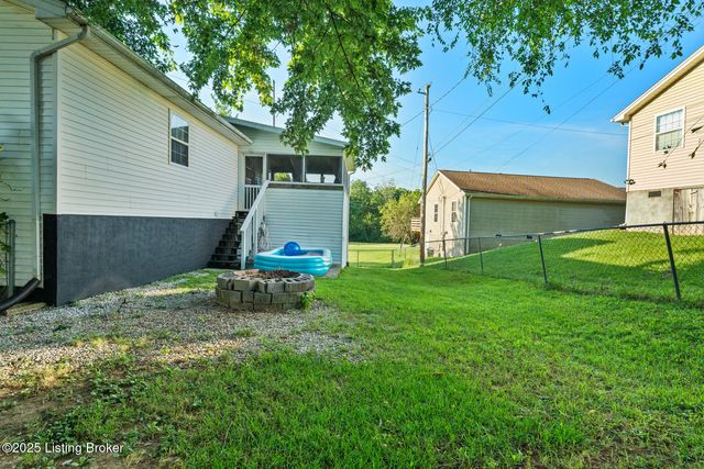1108 Palisades Dr, Frankfort, KY 40601