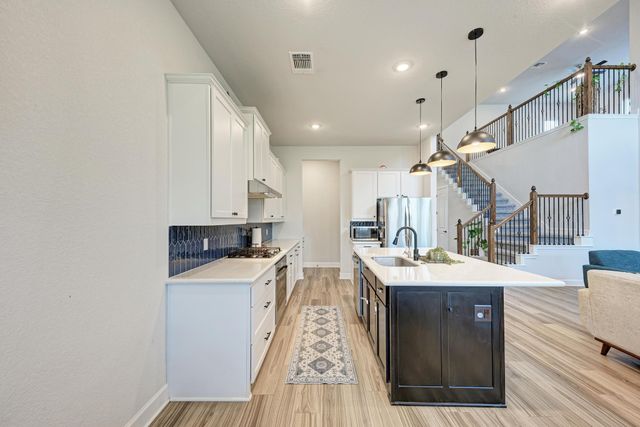 1105 White Daisy LN, Georgetown, TX 78628