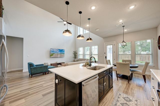 1105 White Daisy LN, Georgetown, TX 78628