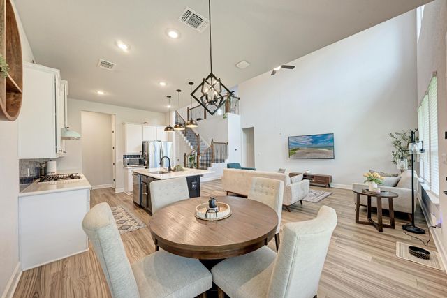1105 White Daisy LN, Georgetown, TX 78628