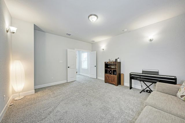 1105 White Daisy LN, Georgetown, TX 78628