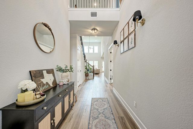 1105 White Daisy LN, Georgetown, TX 78628