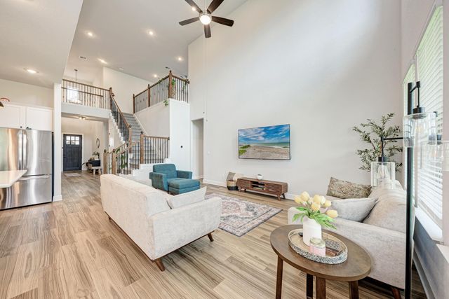 1105 White Daisy LN, Georgetown, TX 78628