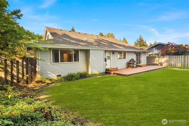 14211 SE 162nd Place, Renton, WA 98058