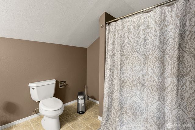 14211 SE 162nd Place, Renton, WA 98058