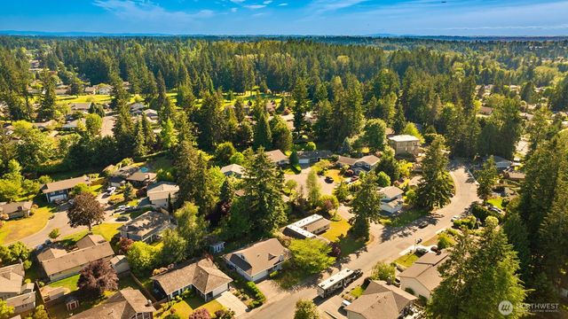 14211 SE 162nd Place, Renton, WA 98058