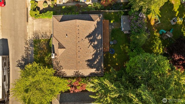 14211 SE 162nd Place, Renton, WA 98058