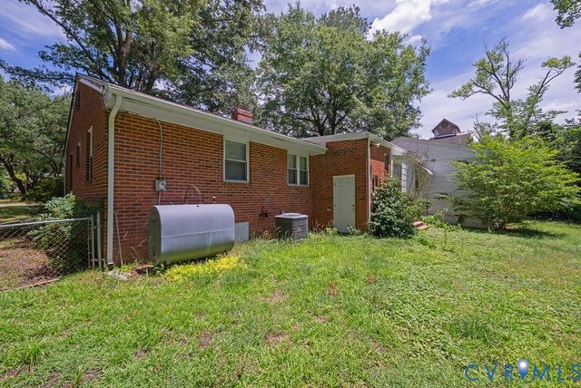 14616 Rivermont Rd, Chester, VA 23836