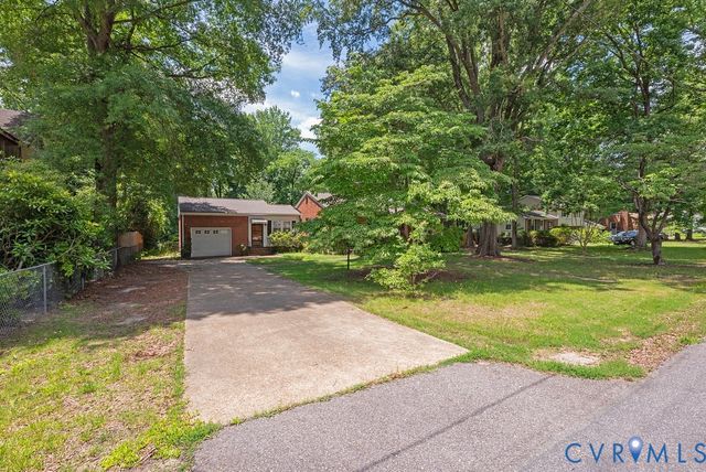 14616 Rivermont Rd, Chester, VA 23836