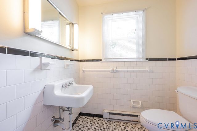 14616 Rivermont Rd, Chester, VA 23836