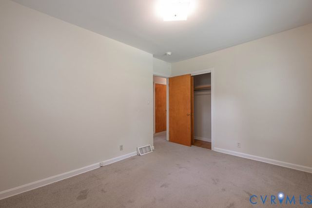 14616 Rivermont Rd, Chester, VA 23836