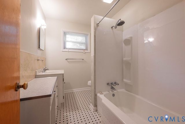 14616 Rivermont Rd, Chester, VA 23836
