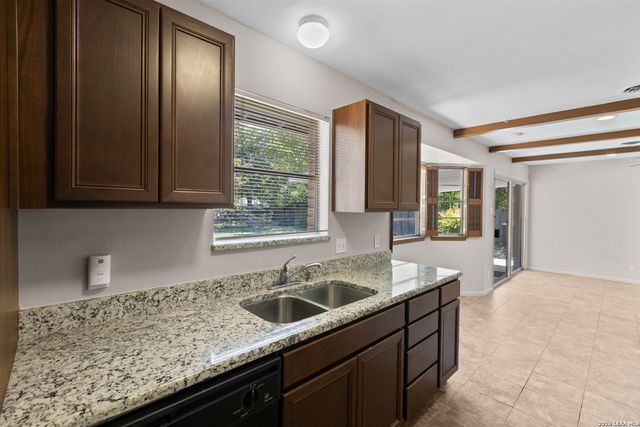 611 INDIGO ST, San Antonio, TX 78216