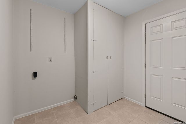 611 INDIGO ST, San Antonio, TX 78216