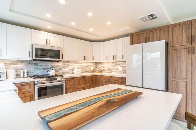 2234 S Linden Way E, Palm Springs, CA 92264