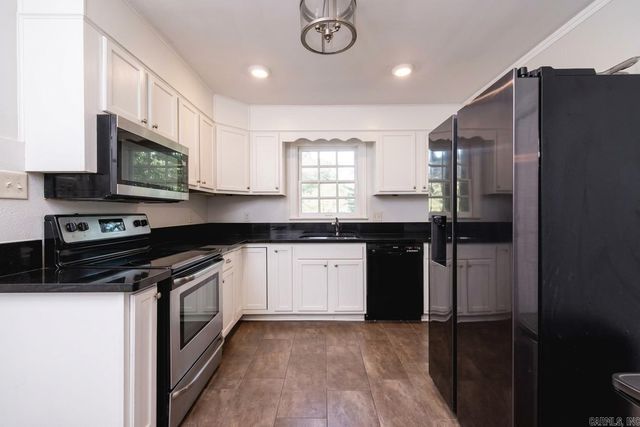 3933 N Lookout Road, Little Rock, AR 72205