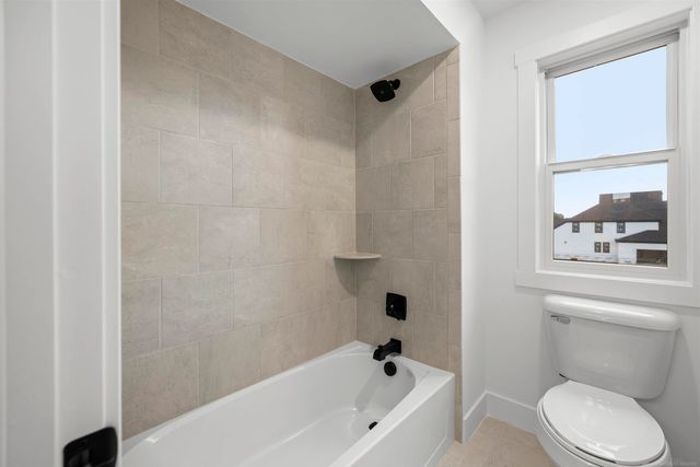 63744 Mulberry Drive, Washington, MI 48095