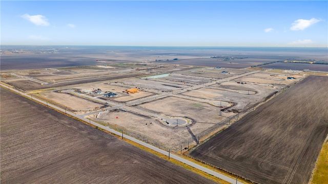 2161 London Ranch Dr, Corpus Christi, TX 78415