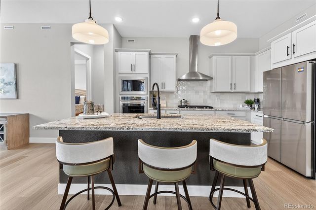 8548 S Quatar Street, Aurora, CO 80016
