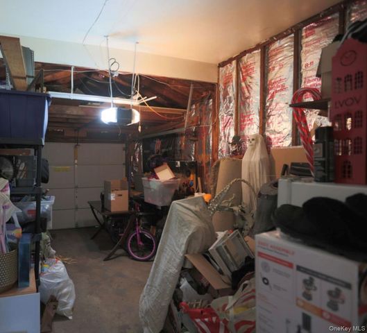 407 Tree Road, South Setauket, NY 11720