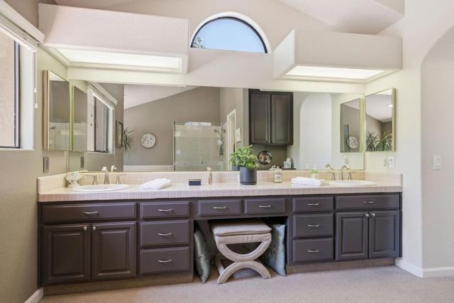 12 Clover Lane, San Carlos, CA 94070