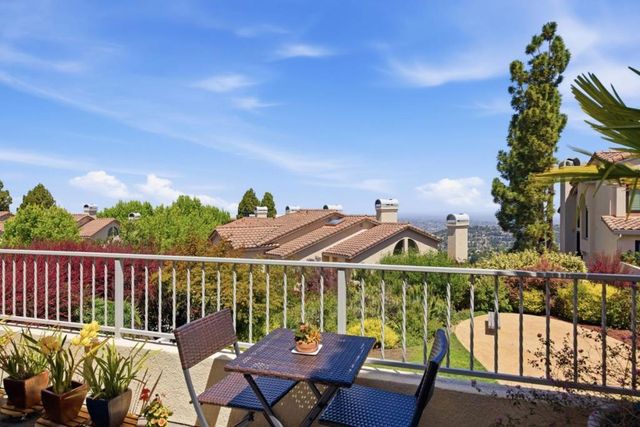 12 Clover Lane, San Carlos, CA 94070