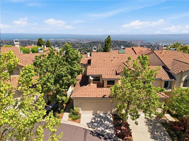 12 Clover Lane, San Carlos, CA 94070
