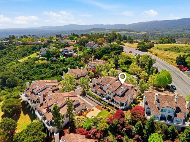 12 Clover Lane, San Carlos, CA 94070