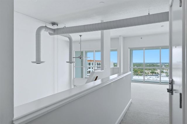 1990 MAIN STREET 4, Sarasota, FL 34236