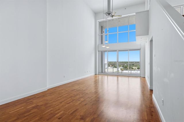 1990 MAIN STREET 4, Sarasota, FL 34236