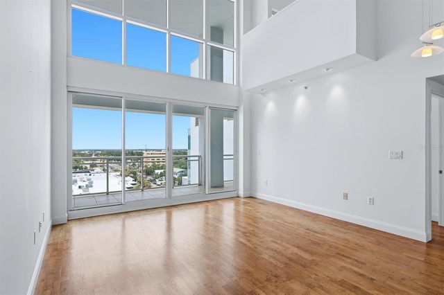 1990 MAIN STREET 4, Sarasota, FL 34236