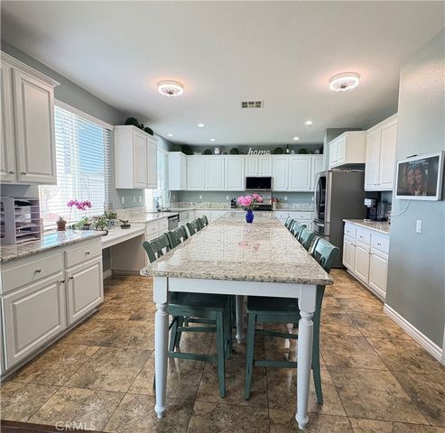 29095 Blue Moon Drive, Menifee, CA 92584