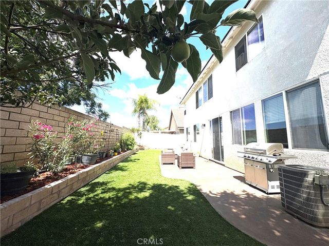 29095 Blue Moon Drive, Menifee, CA 92584