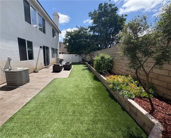 29095 Blue Moon Drive, Menifee, CA 92584