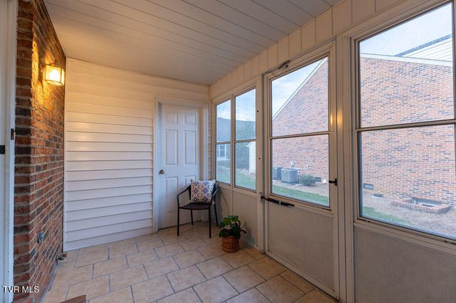 400 Sunset Dr L60, Johnson City, TN 37604