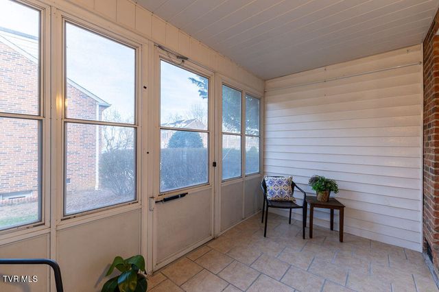 400 Sunset Dr L60, Johnson City, TN 37604