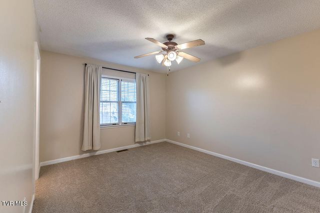 400 Sunset Dr L60, Johnson City, TN 37604