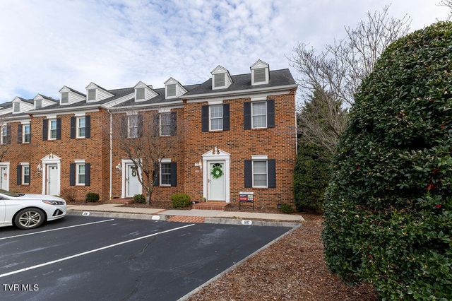 400 Sunset Dr L60, Johnson City, TN 37604