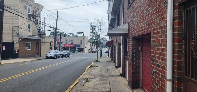 509 70TH ST, Guttenberg, NJ 07093