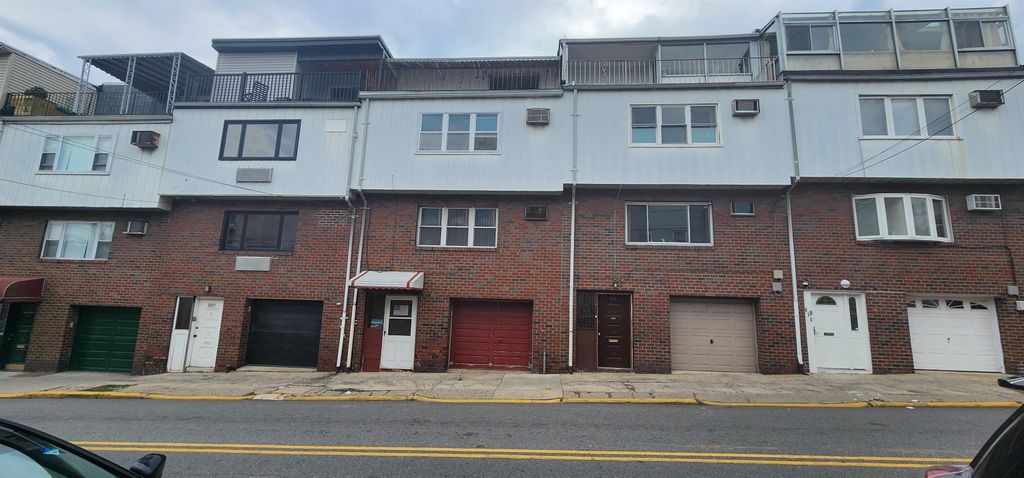 509 70TH ST, Guttenberg, NJ 07093