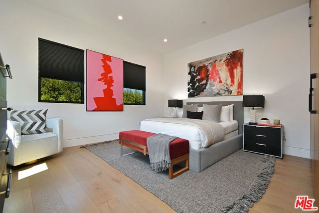 4544 Woodley Avenue, Encino, CA 91436