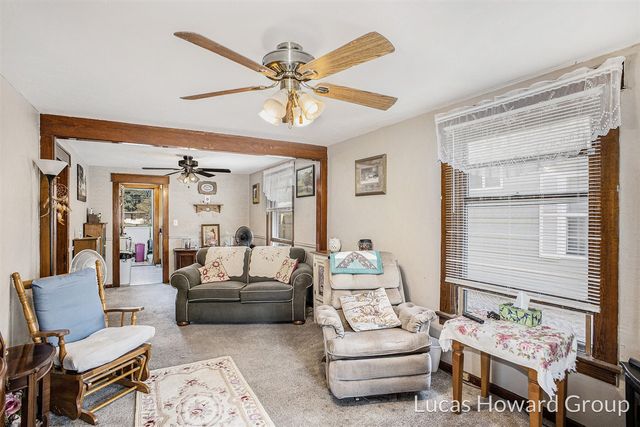 712 Lenore Avenue, Lansing, MI 48910