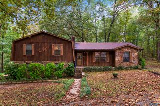 1531 Grace Avenue NW, Arab, AL 35016