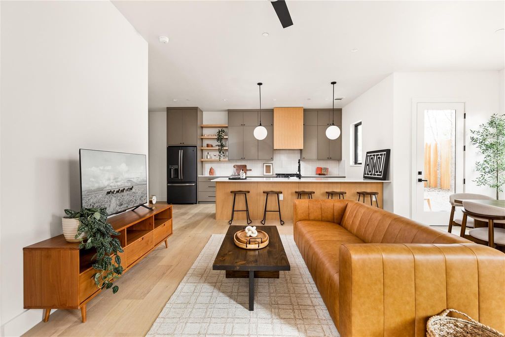 4414 South 1st ST 3, Austin, TX 78745