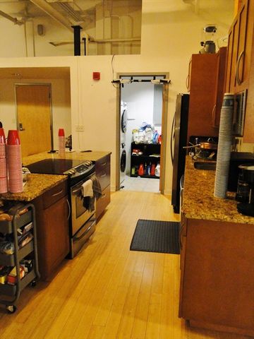 121 Beach Street 105, Boston, MA 02111